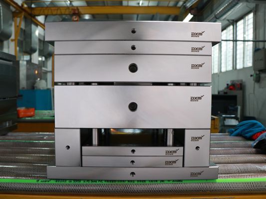 CNC Machining Dme Mold Base ฐานแม่พิมพ์พลาสติกชิ้น ISO9001:2015