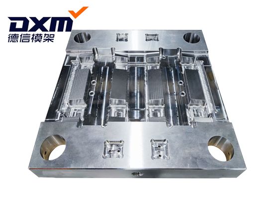 เครื่องจักร CNC Mazak ฉีดขึ้นรูปพลาสติก